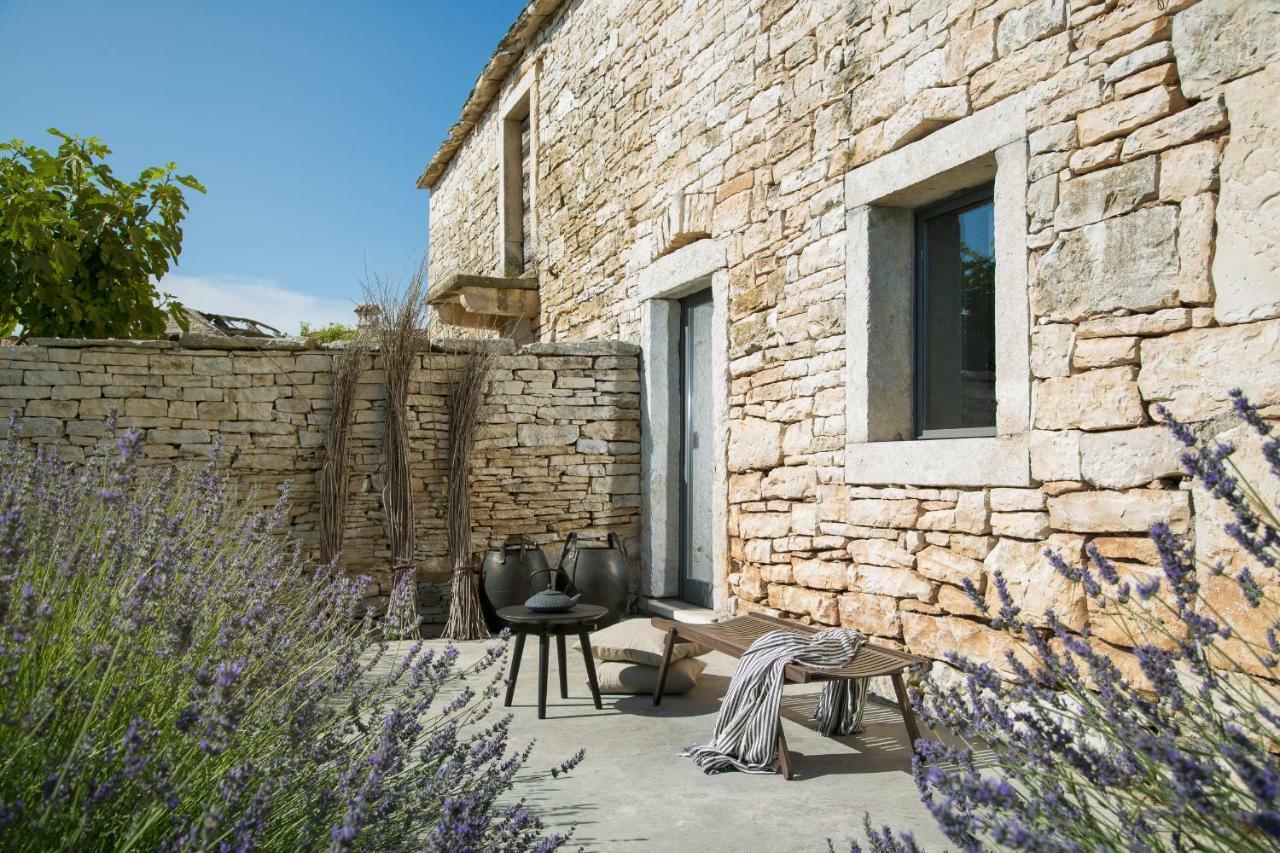 Br Villas By Rent Istria Radetići Eksteriør bilde